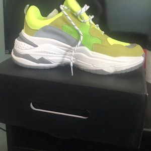 Spaceship Fashio Nova Sneakers